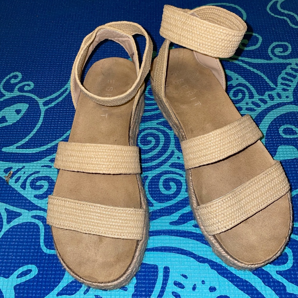 Summer sandals